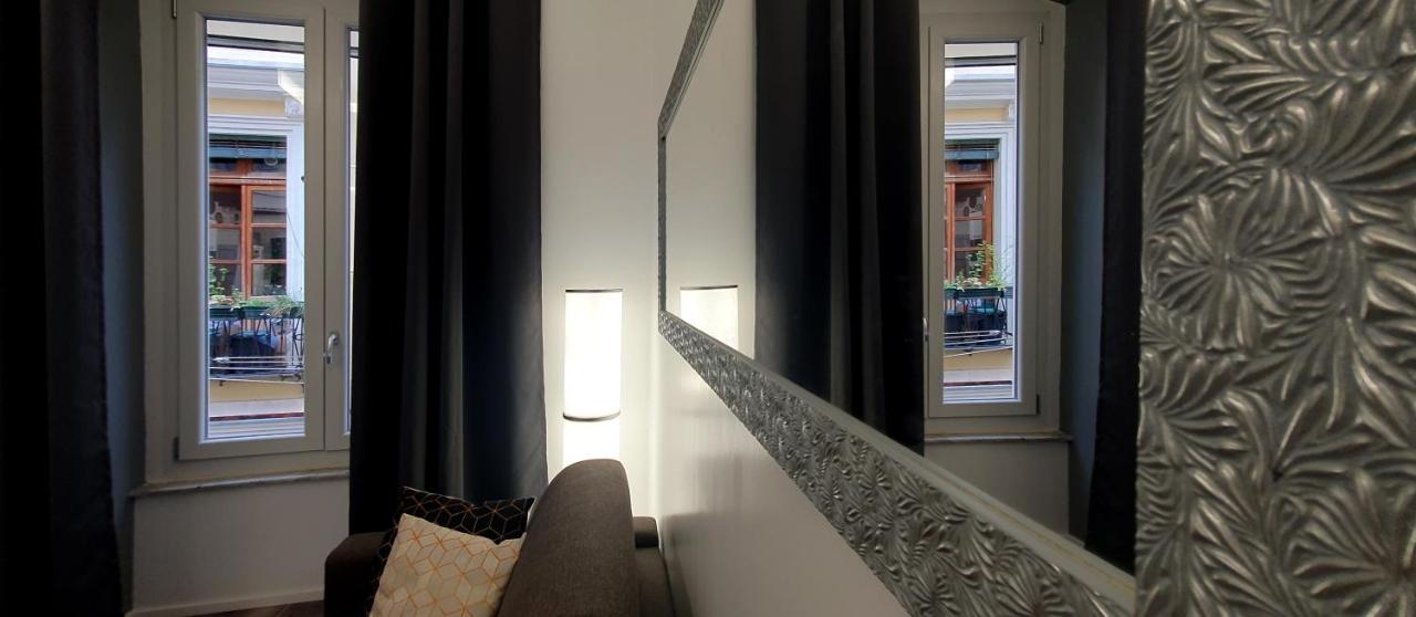 Space Suite Cagliari Luaran gambar