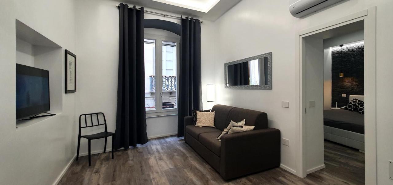 Space Suite Cagliari Luaran gambar