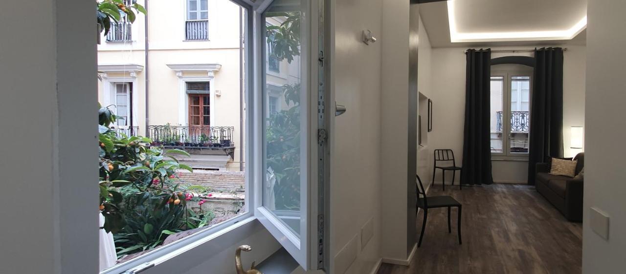 Space Suite Cagliari Luaran gambar