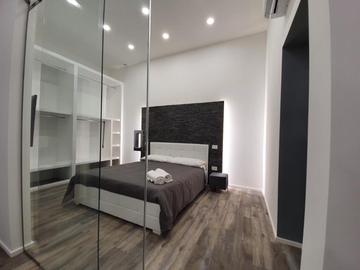 Space Suite Cagliari Luaran gambar